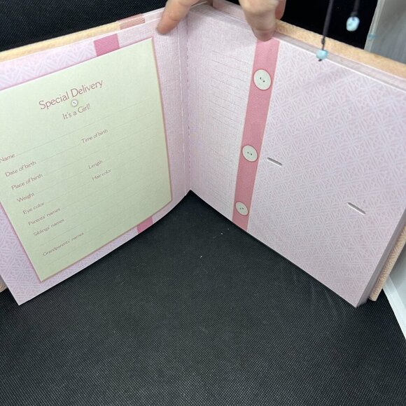 New in box New Season's Moments In Time Baby photo album - Picture 4 of 5